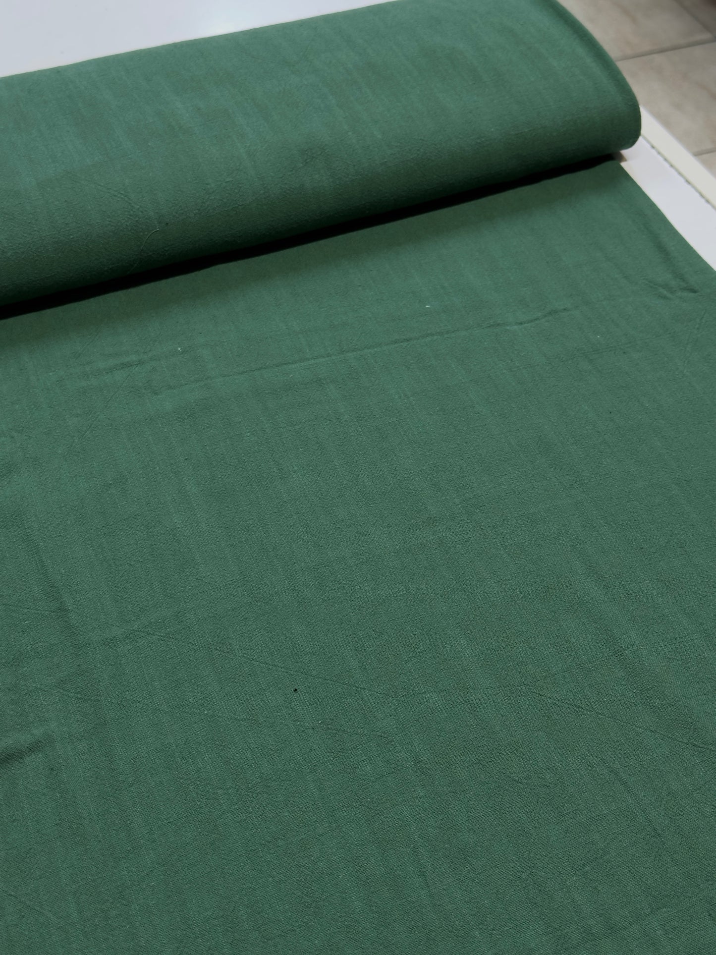 Lan Viskoza – Letnji Materijal Prirodan, Proziran, Premium Kvalitet - DjinaTeks