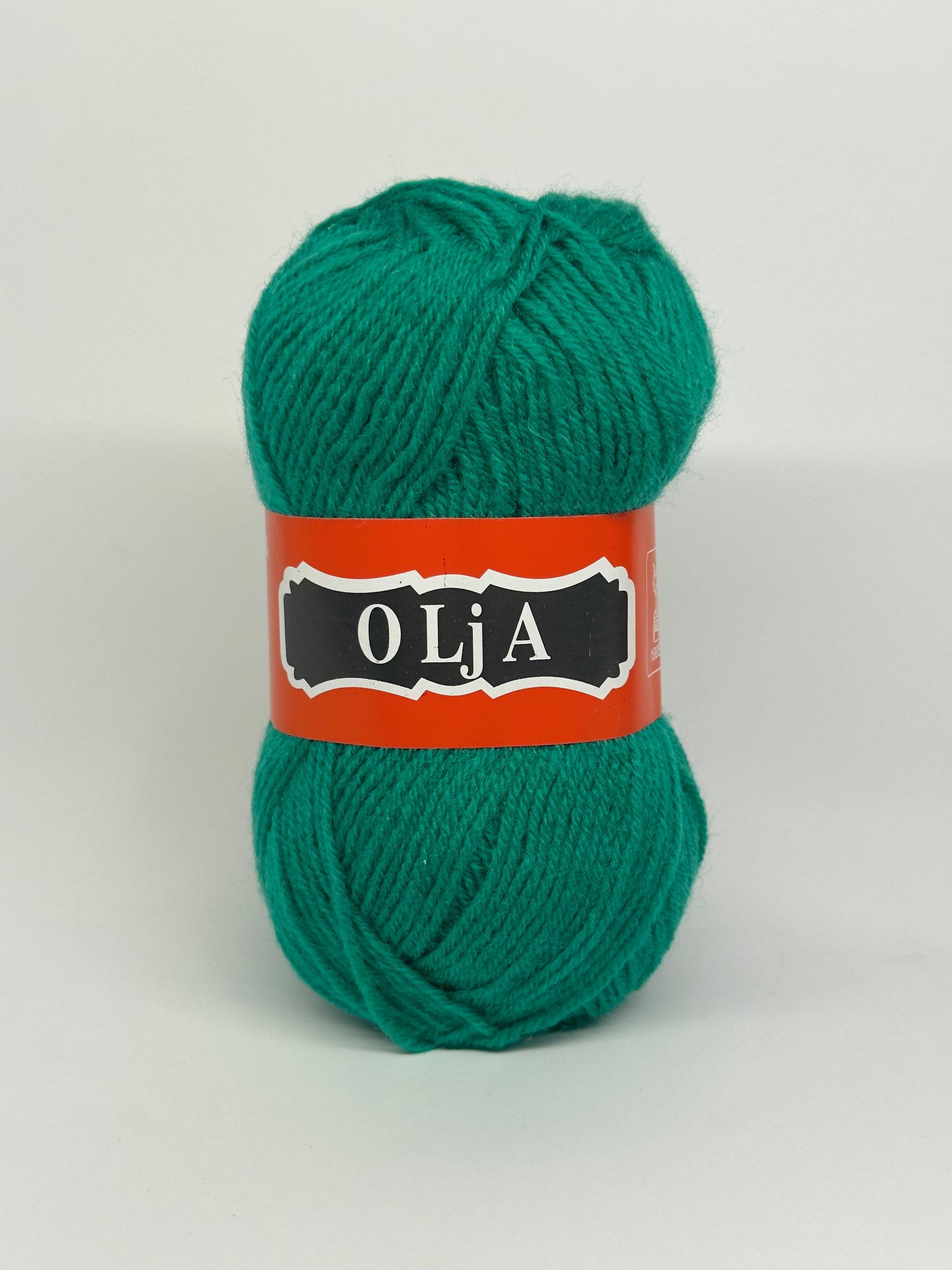 Makedonska Vunica za pletenje Olja 30% Vuna, 70% Akril 50g/175m