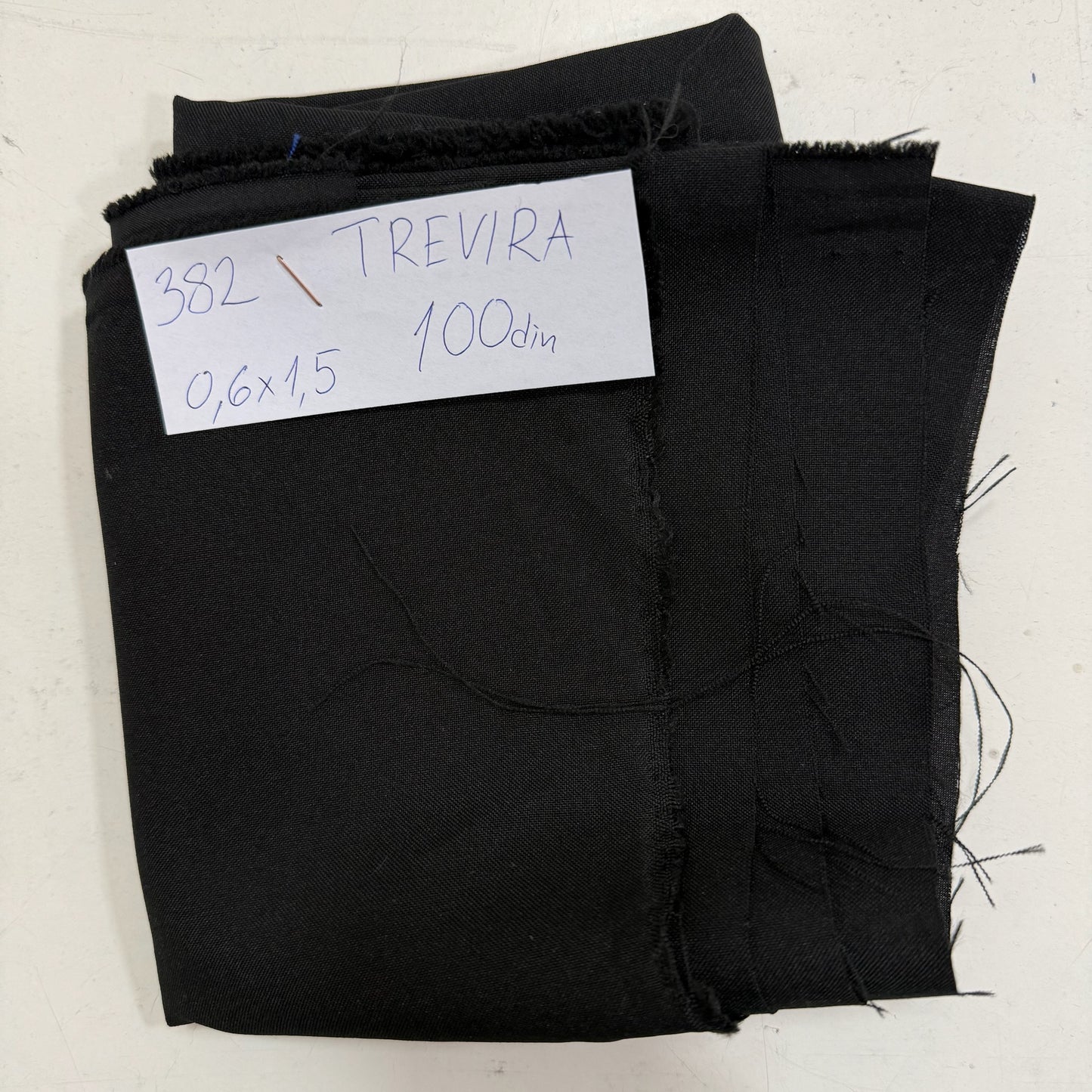 382 TREVIRA 0,6×1,5