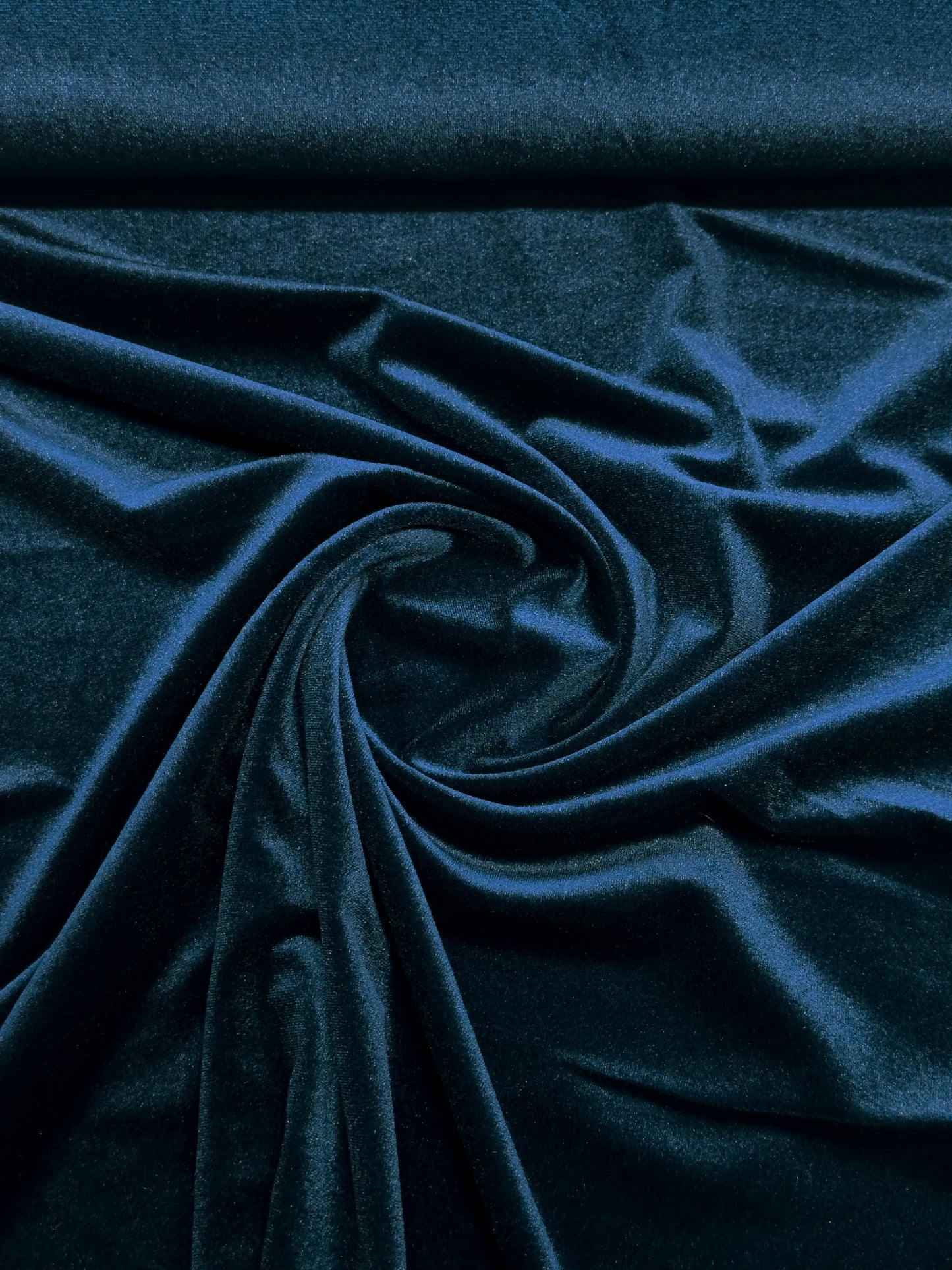 Pan Plis Maturske Svecane Elegantne Luksuzne Haljine DjinaTeks Metraza Pozamanterija