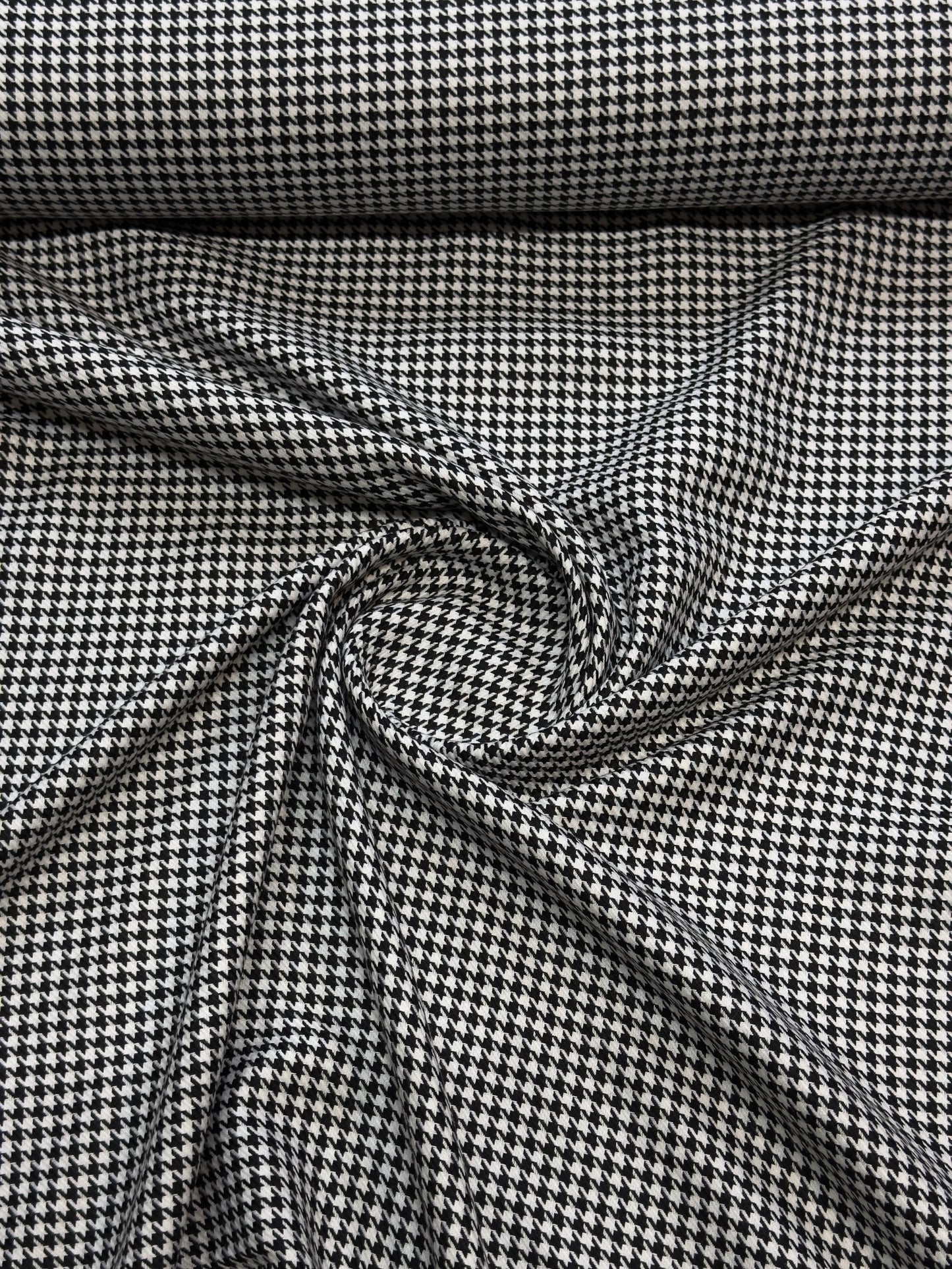 Pantalone Kompleti Suknje Škotski karo štof OR DjinaTeks