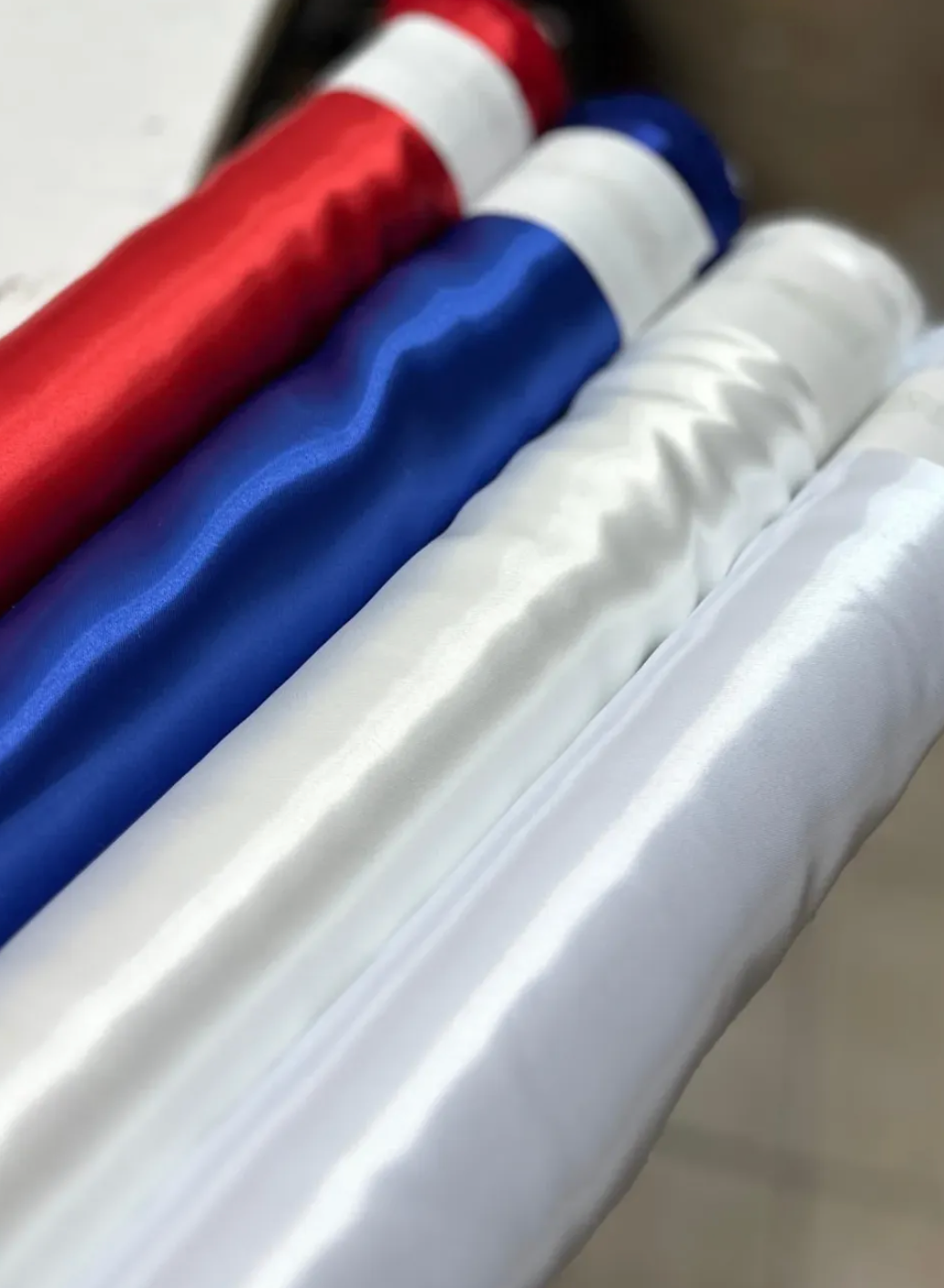 SATEN J – Neprovidni saten 150 cm (190 din/m)