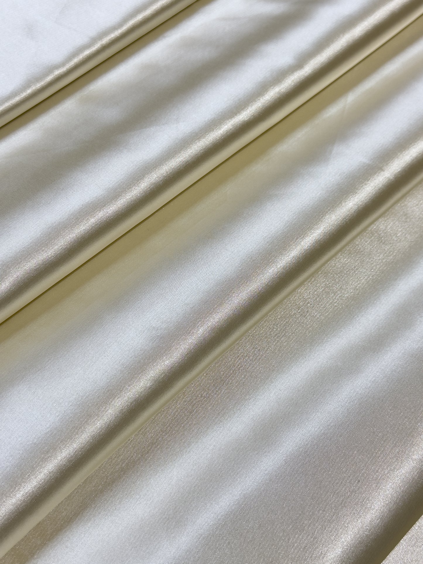 Maturske haljine Haljine za maturu Beograd Duge maturske haljine Kratke maturske haljine Unikatne maturske haljine dekoracije posteljine Saten Silk DjinaTeks