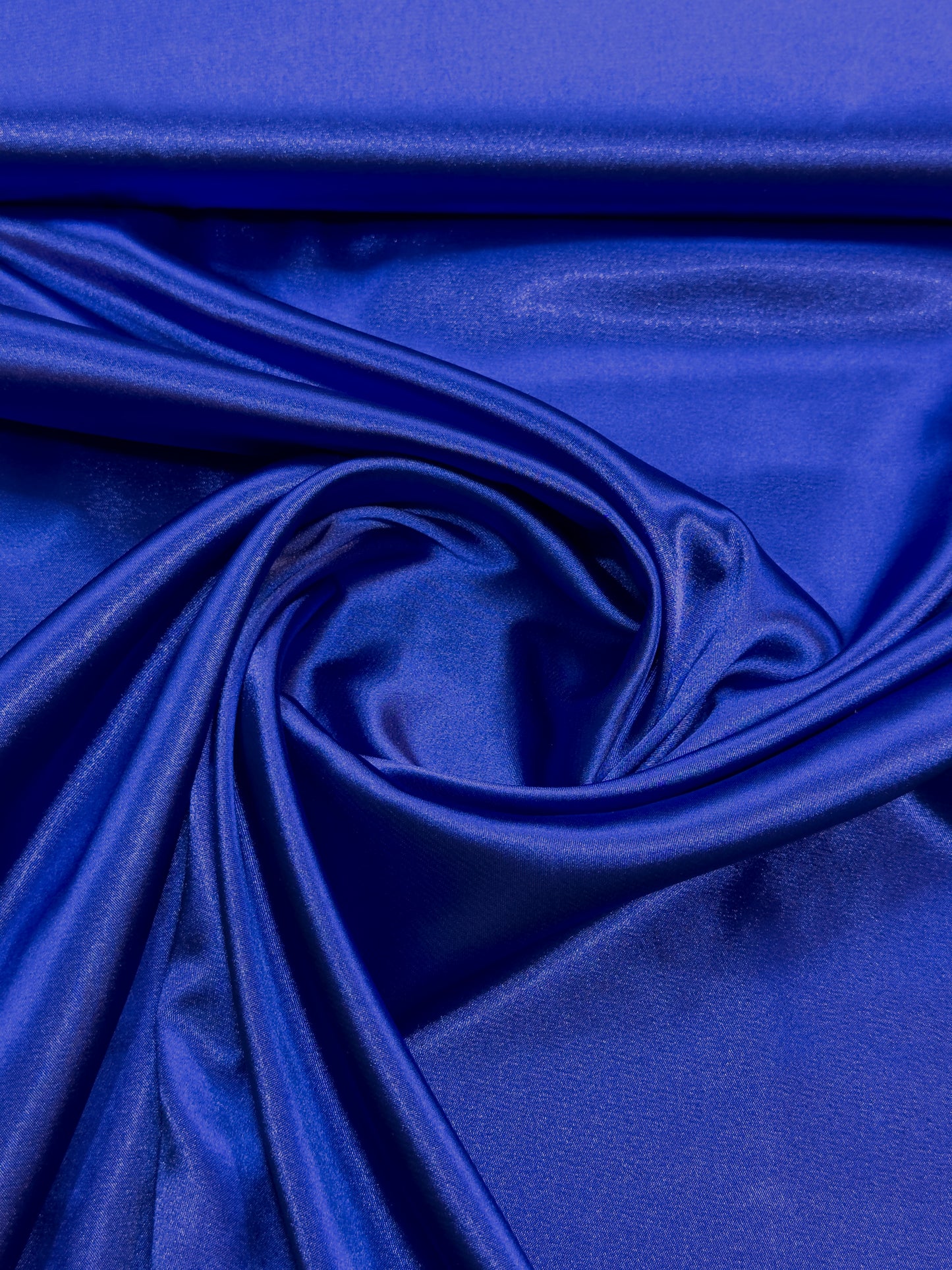 Maturske haljine Haljine za maturu Beograd Duge maturske haljine Kratke maturske haljine Unikatne maturske haljine dekoracije posteljine Saten Silk DjinaTeks