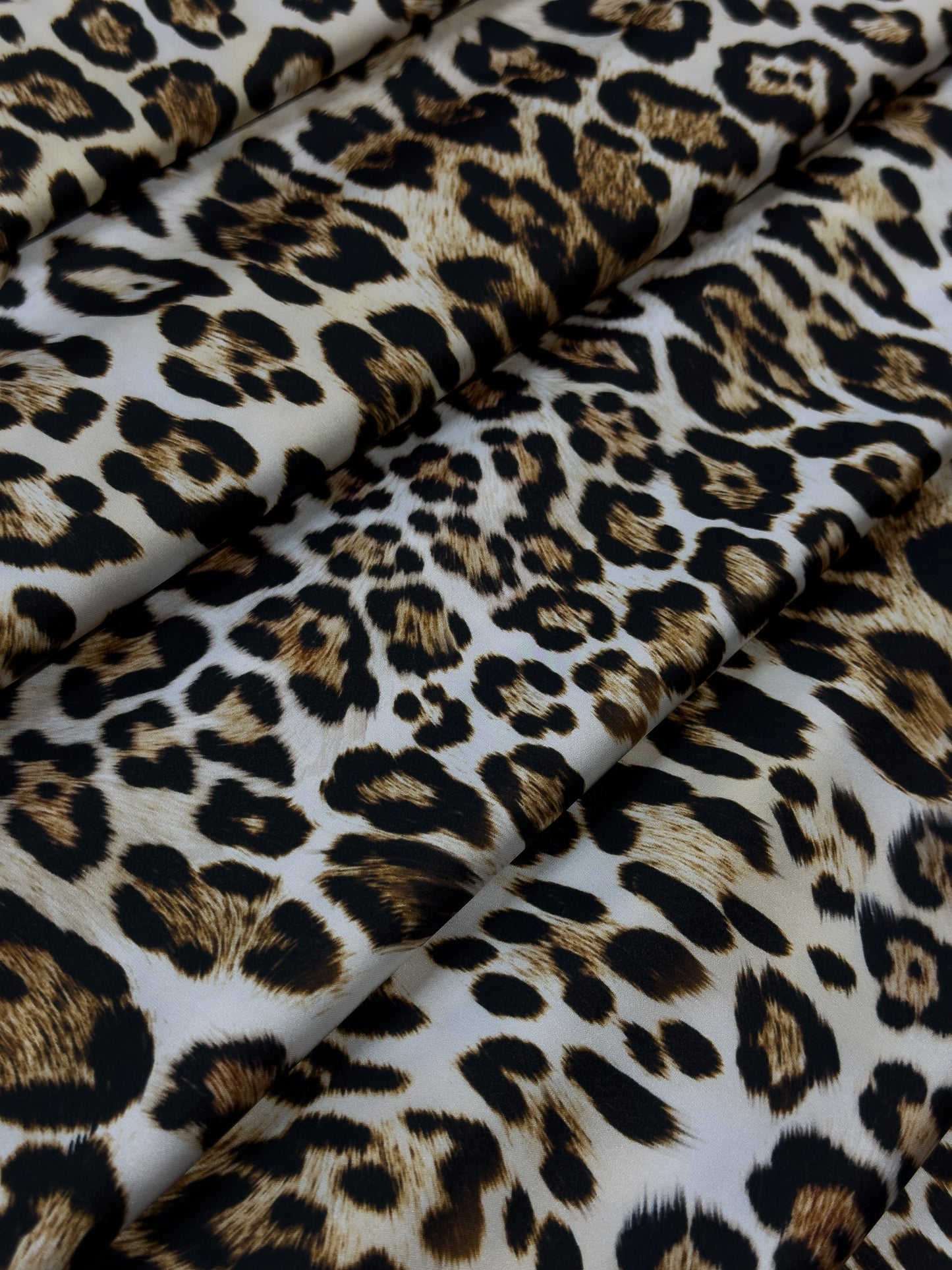 moderne haljine Armani print DjinaTeks