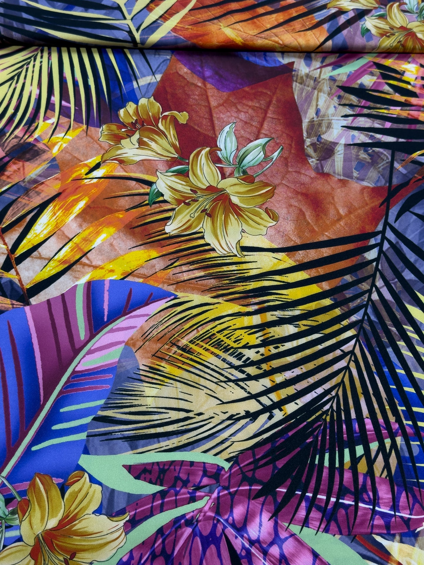 moderne haljine Armani print DjinaTeks