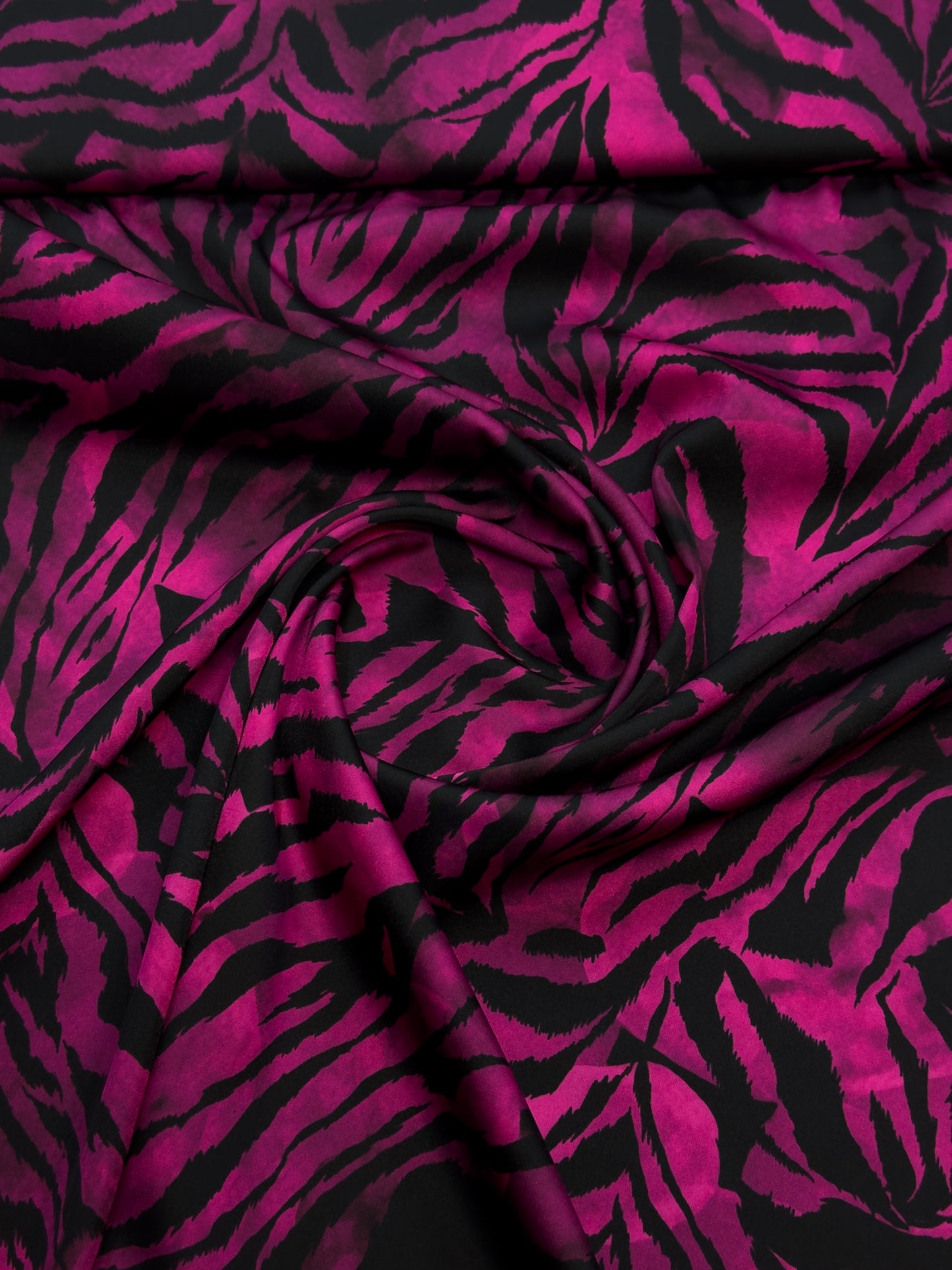 moderne haljine Armani print DjinaTeks