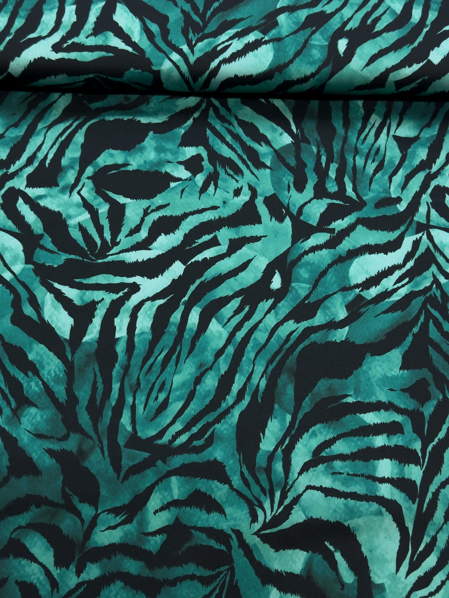 moderne haljine Armani print DjinaTeks