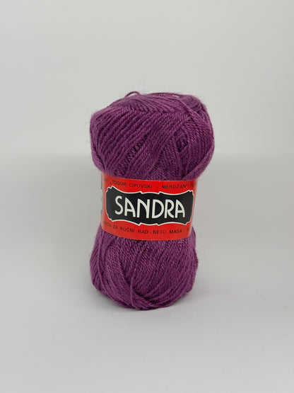 Makedonska Vunica za pletenje Sandra 15% Runska Vuna, 85% Poliakril 50g/100m