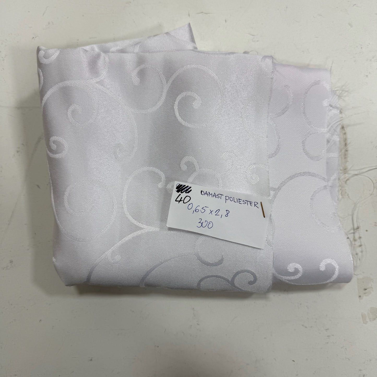 40 DAMAST POLESTER 0,65×2,8 - DjinaTeks