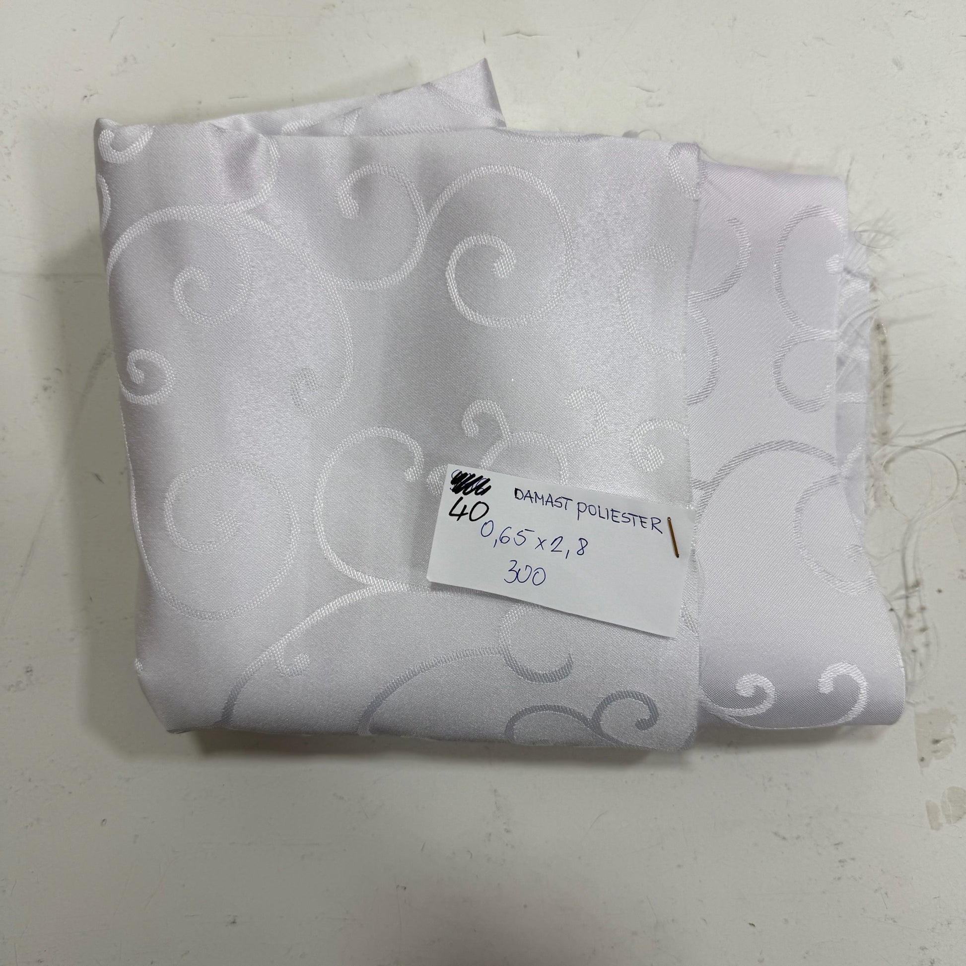 40 DAMAST POLESTER 0,65×2,8 - DjinaTeks
