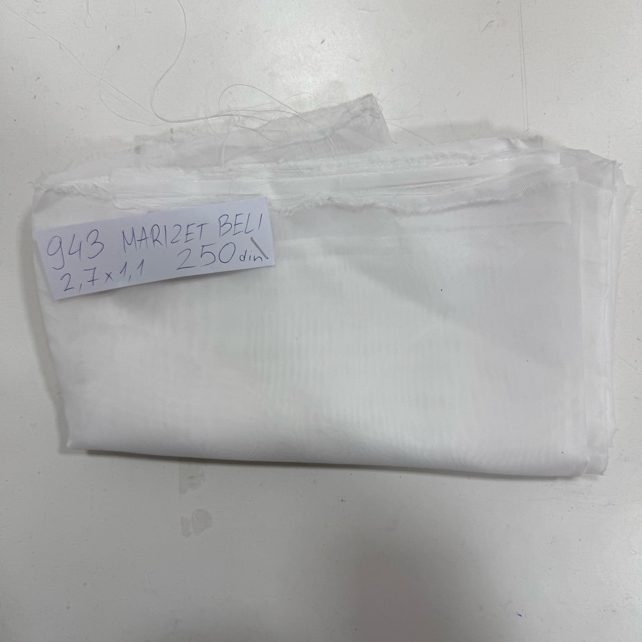943 MARKIZET BELI 2,7x1,1