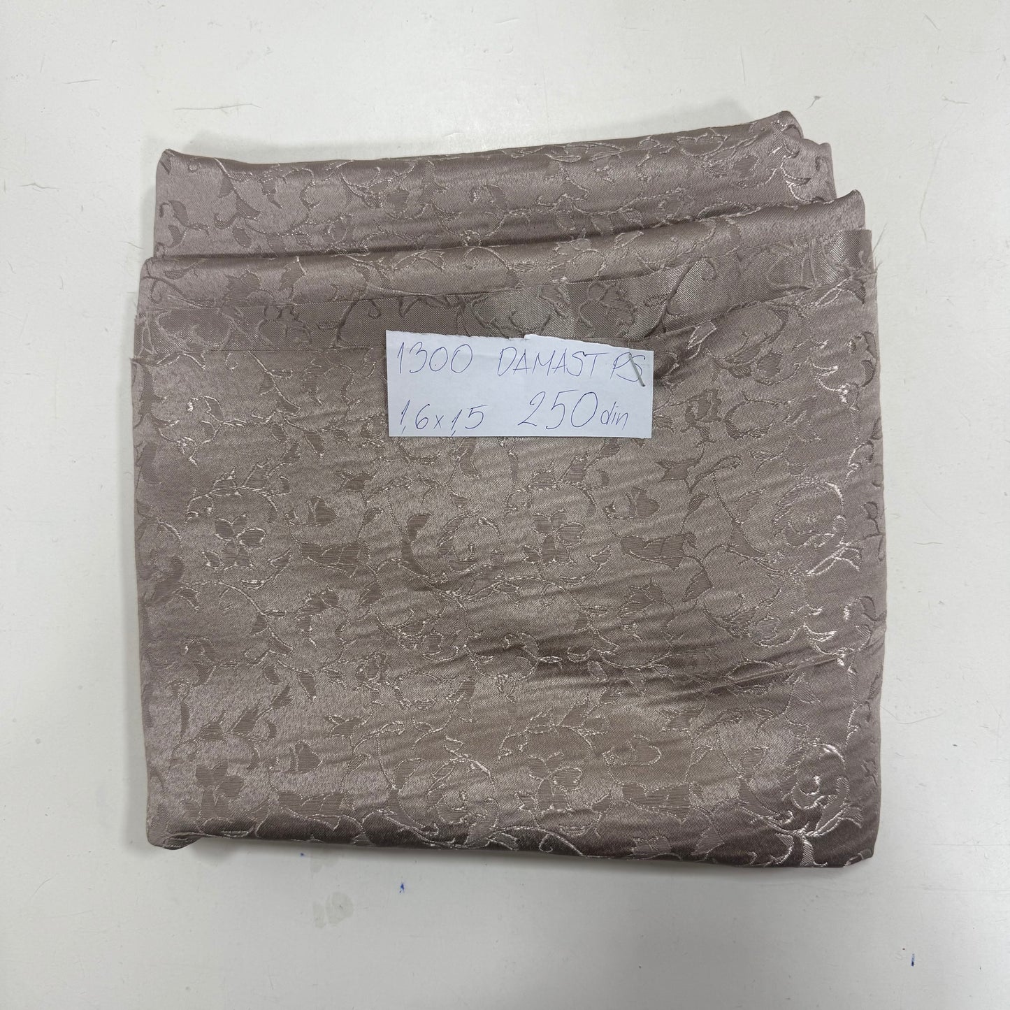 1300 DAMAST PS 1,6x1,5