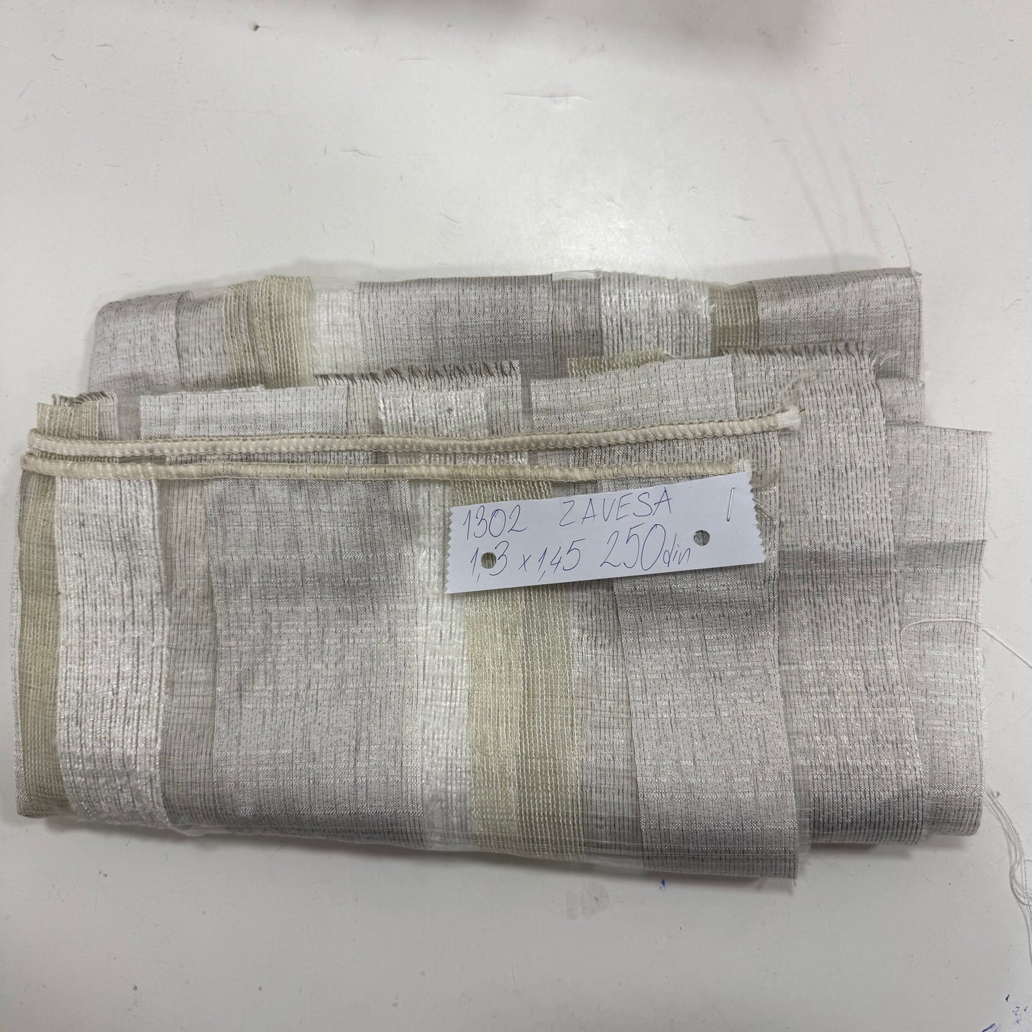 1302 ZAVESA 1,3x1,45
