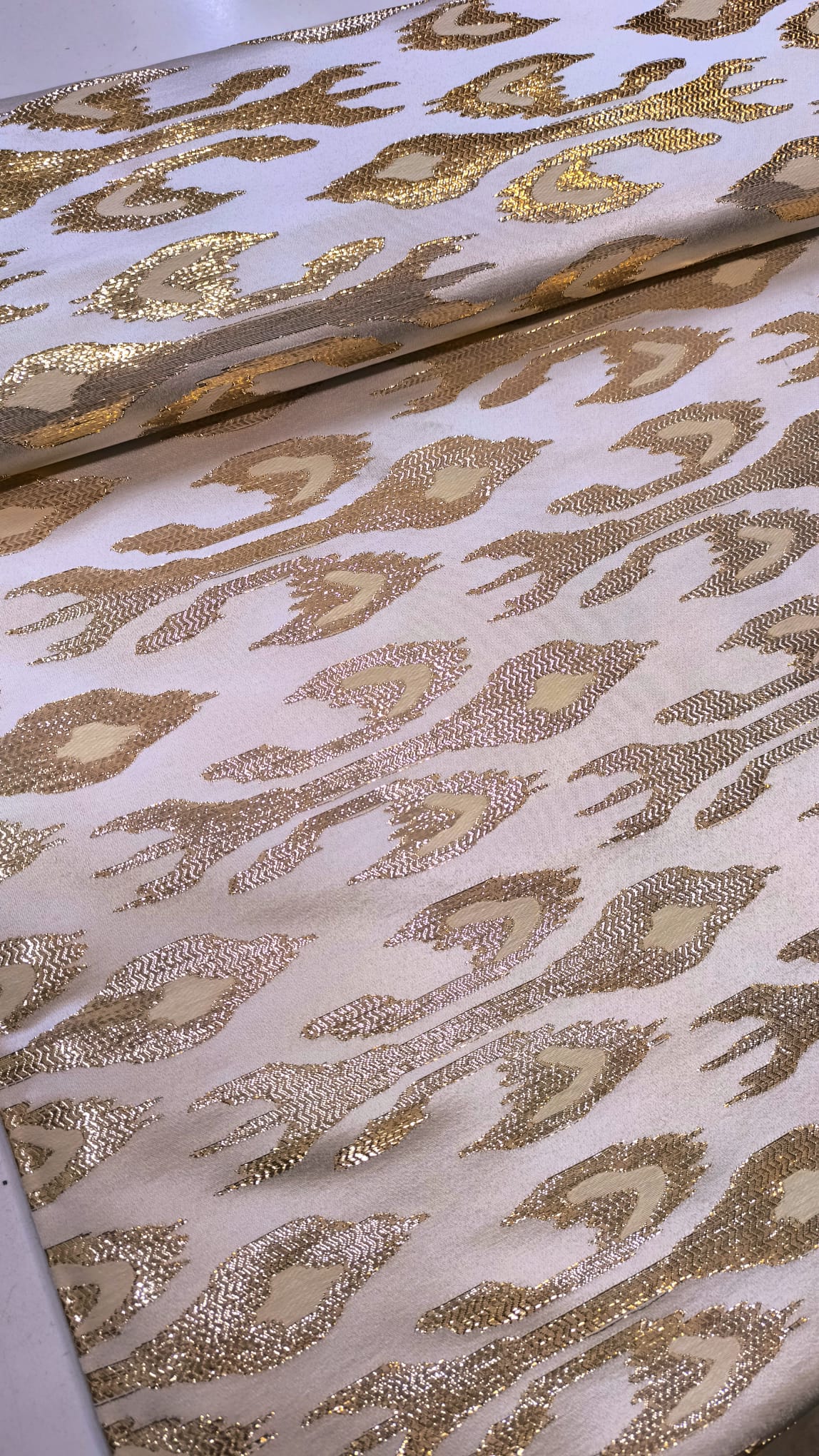 Brokat ANGELINA Missoni – luksuzna svecana tkanina sa reljefnim dezenom - DjinaTeks