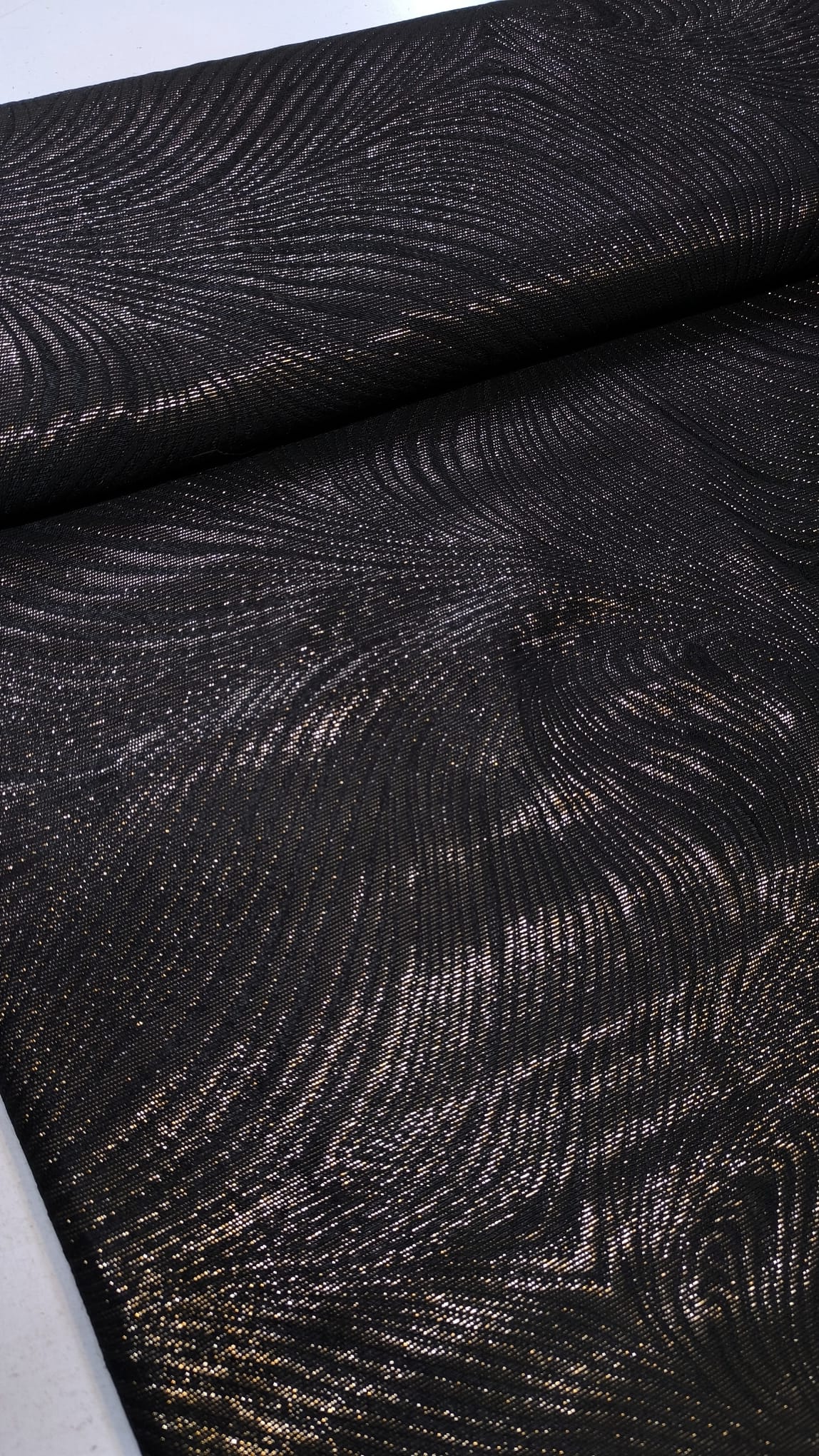 Brokat BAROK – luksuzni svecani brokat za maturske haljine - DjinaTeks