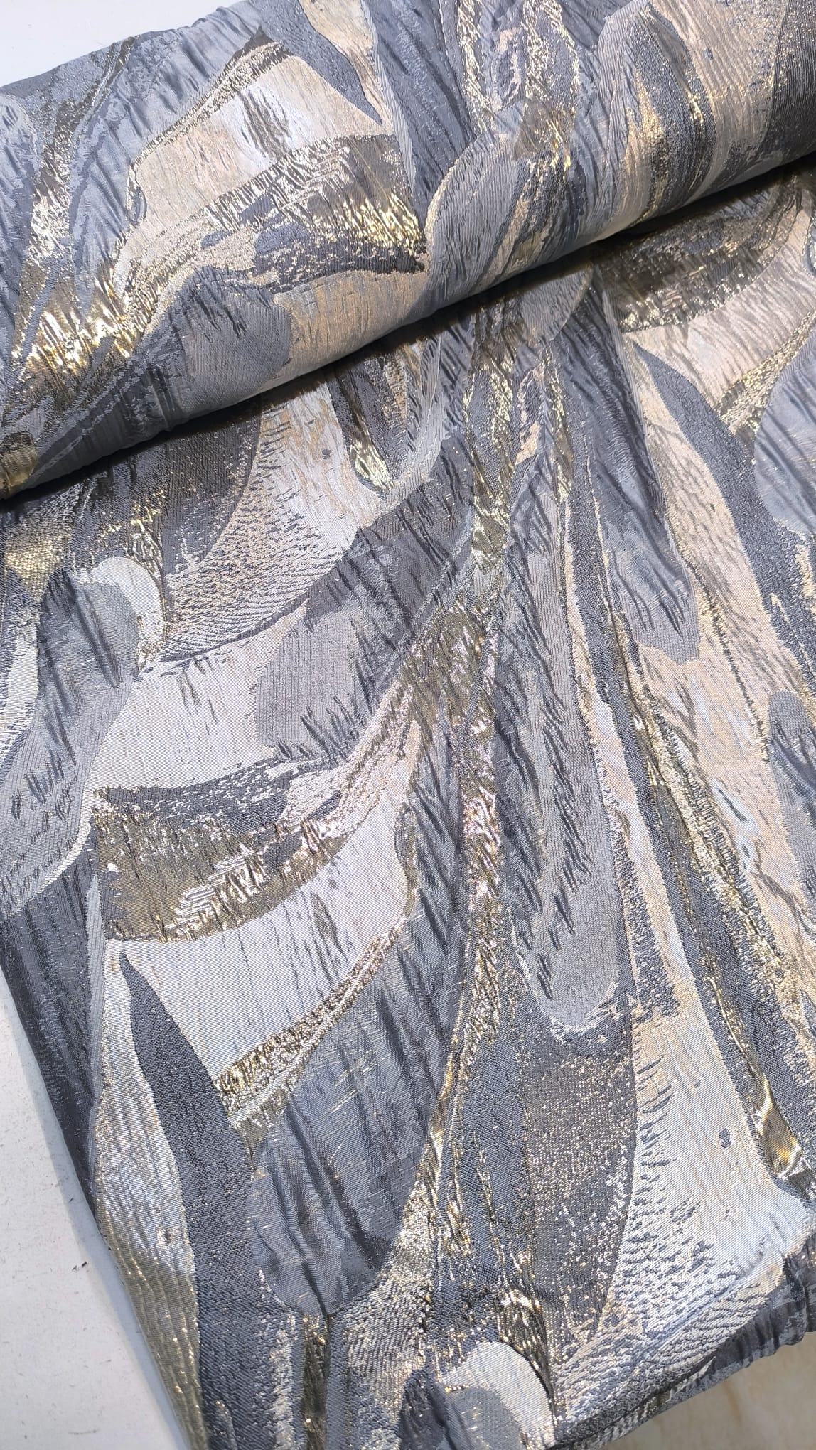 Brokat DORIS SOFT SHINE – svecani brokat za matura haljine - DjinaTeks