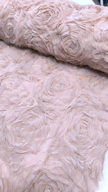 3D Čipka sa ružama „MIMI“ – Statement luksuz za glamurozne kreacije - DjinaTeks