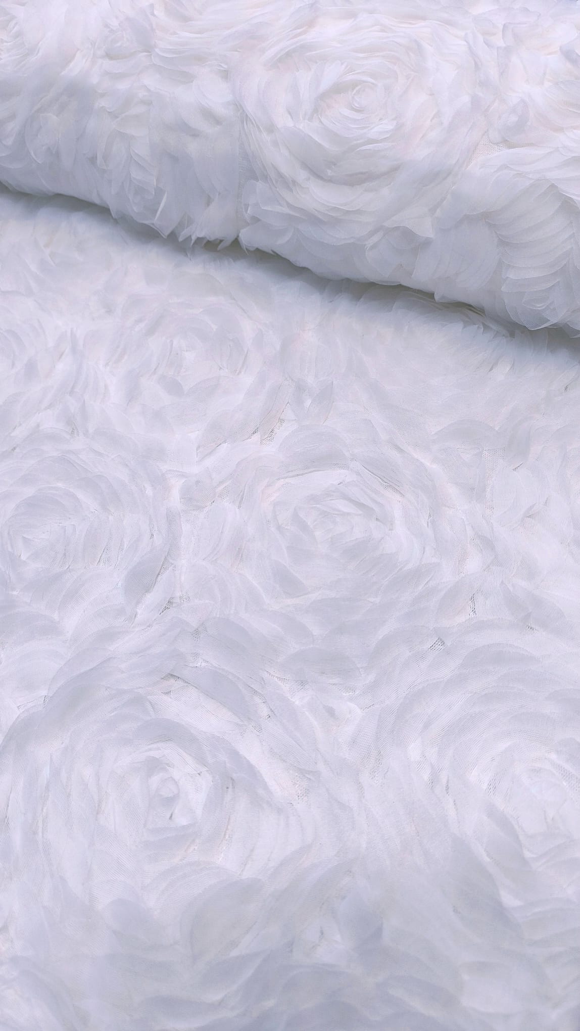 3D Čipka sa ružama „MIMI“ – Statement luksuz za glamurozne kreacije - DjinaTeks