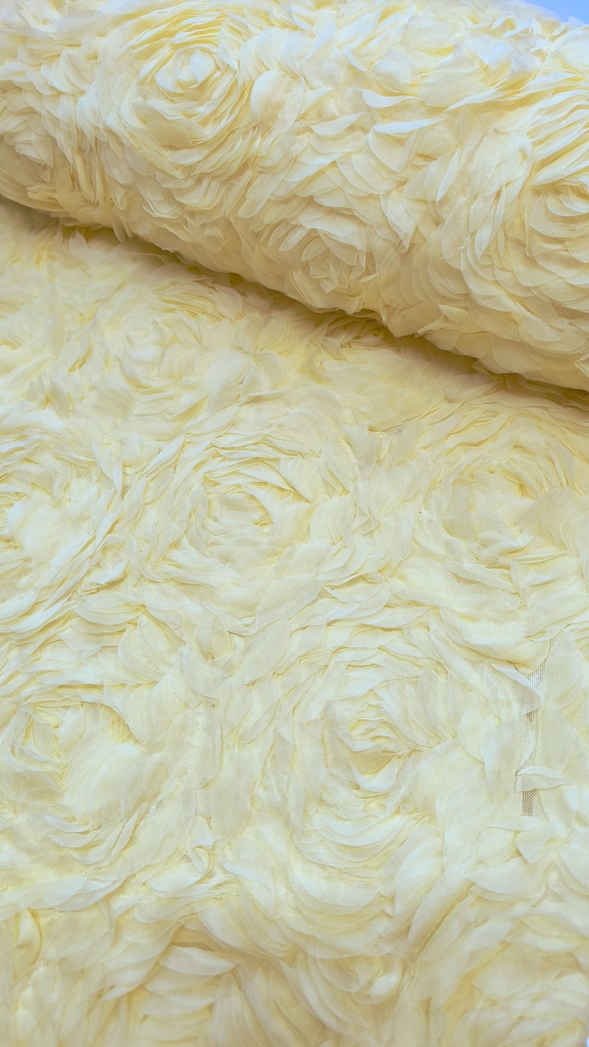 3D Čipka sa ružama „MIMI“ – Statement luksuz za glamurozne kreacije - DjinaTeks