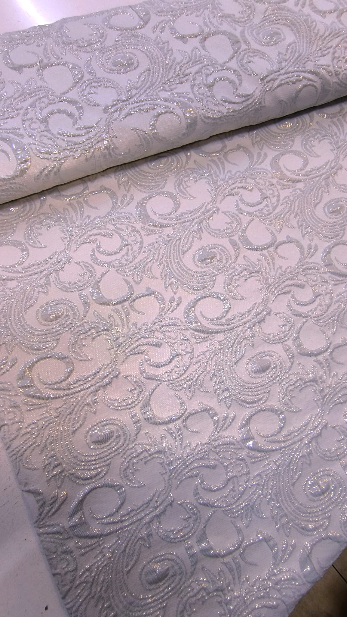 Brokat BAROK 925 – Luksuzni barokni brokat za maturske i svečane haljine - DjinaTeks