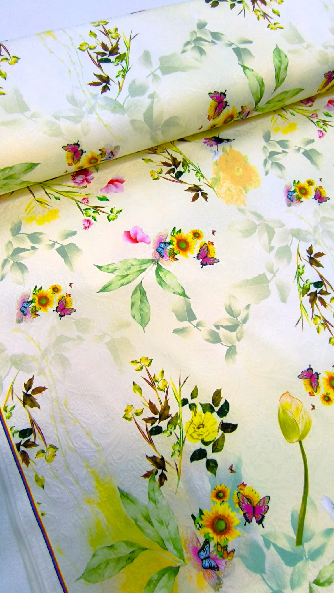 Brokat SPRING – floralni brokat za maturske i svečane haljine - DjinaTeks
