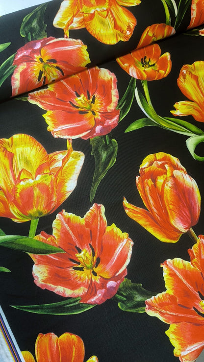 Brokat saten – dezenirani materijal za maturske i svečane haljine - DjinaTeks