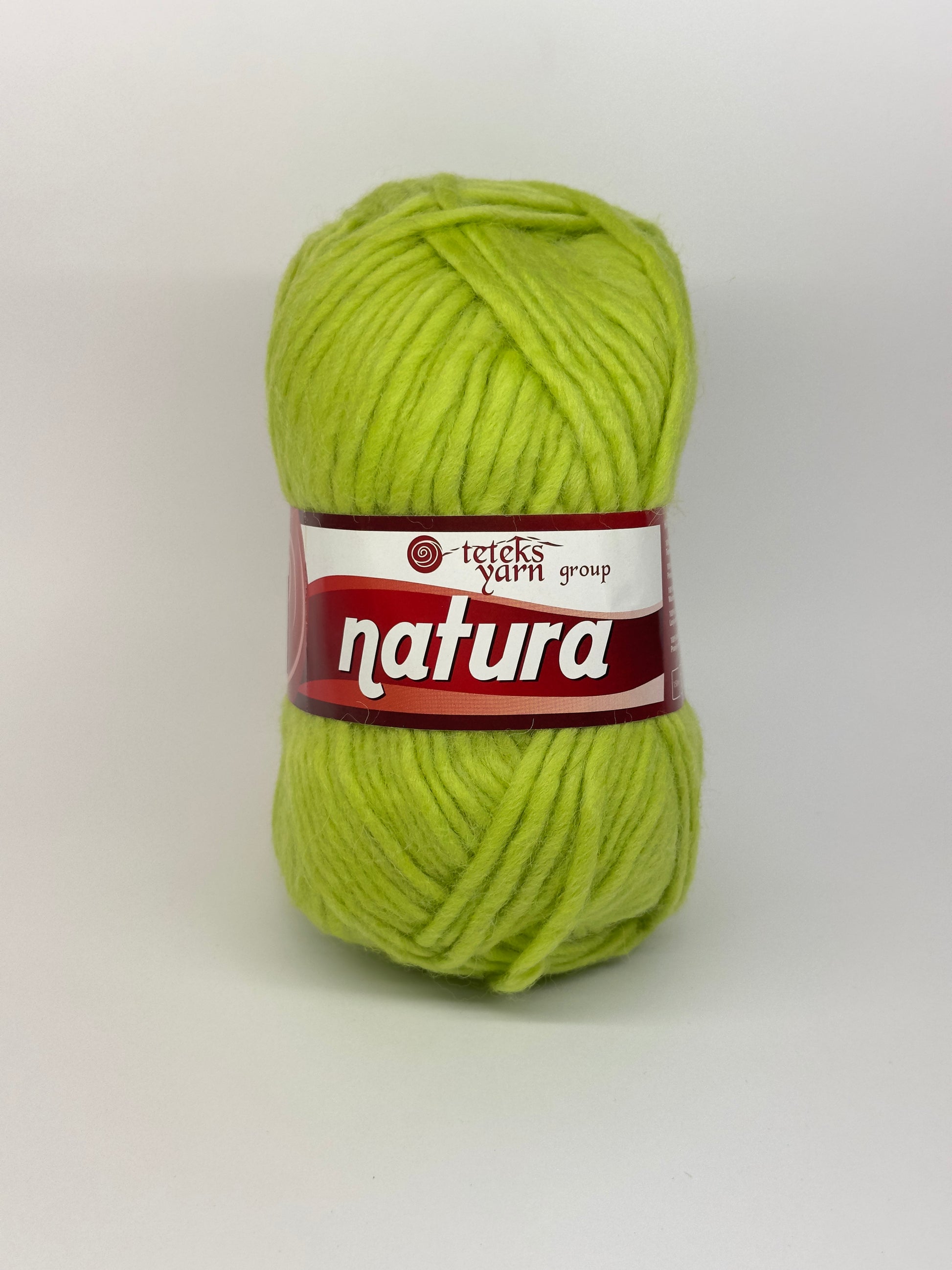 Vunica Natura 100g – 100% prirodna vunena nit iz Makedonije, idealna za pletenje, heklanje, kape, salove i dzempere
