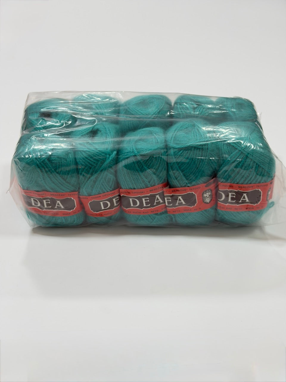 Makedonska Vunica za Pletenje Dea 85% Poliakril - Malon, 15% Moher 50g/140m