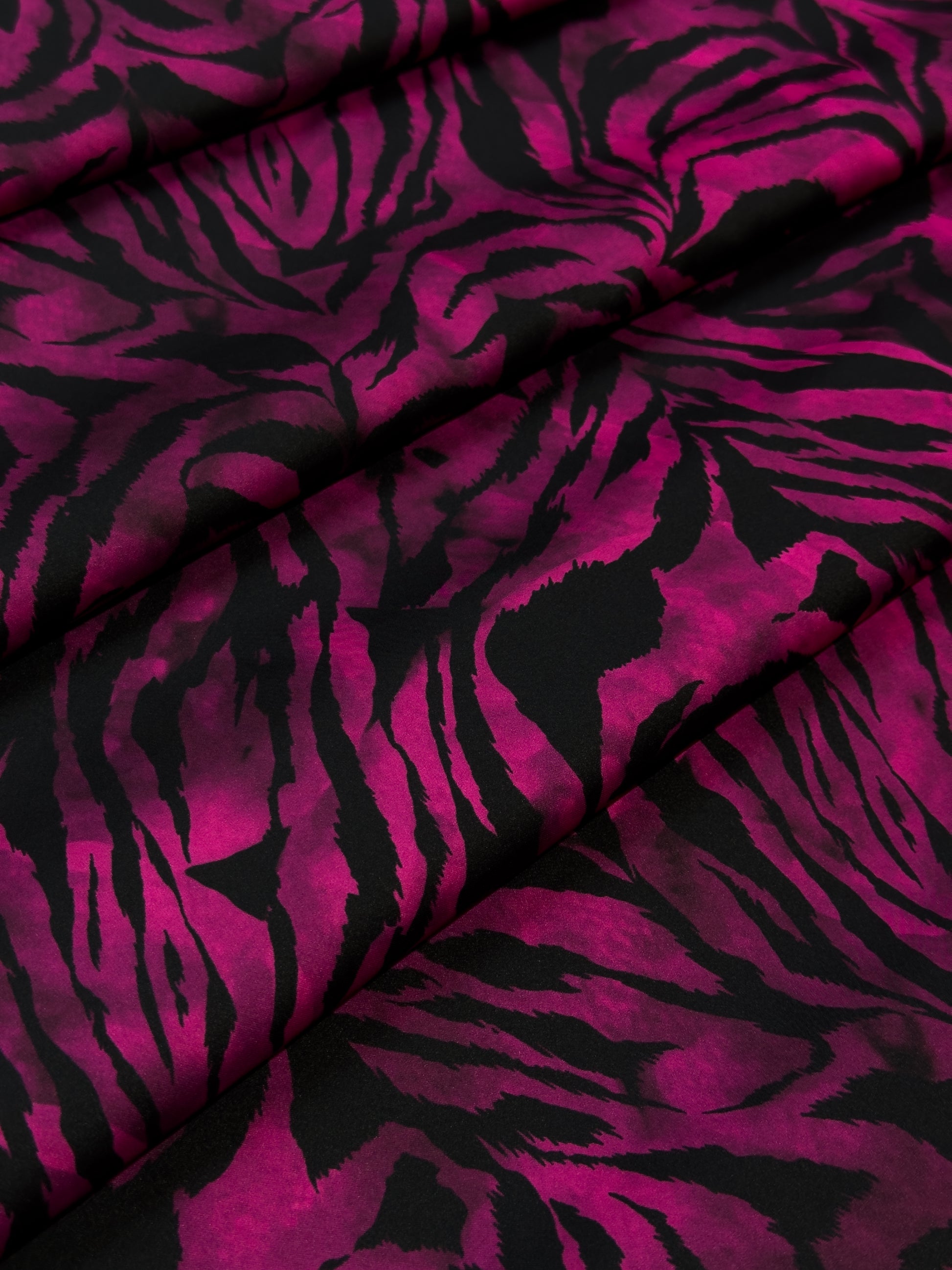 moderne haljine Armani print DjinaTeks