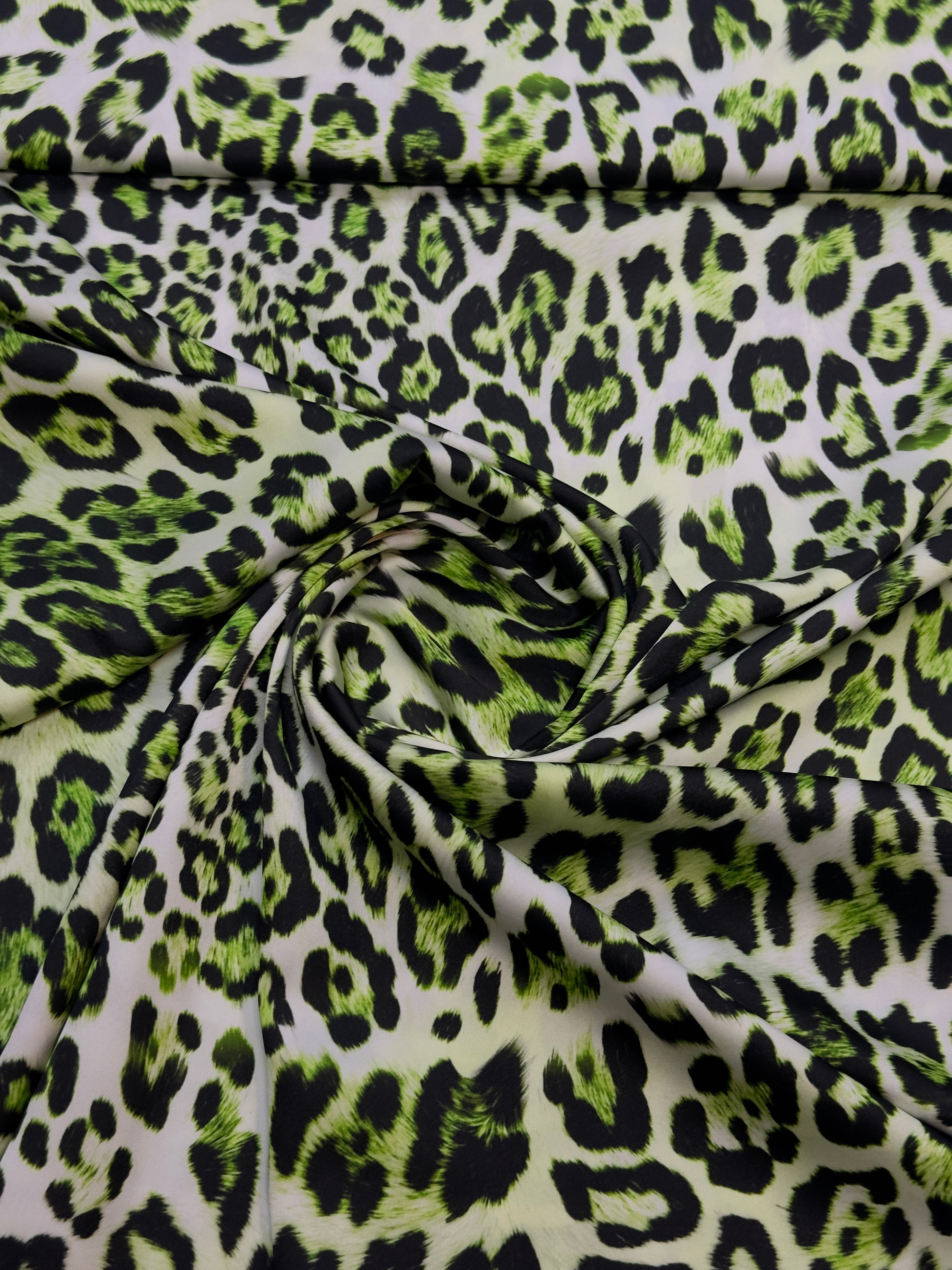 moderne haljine Armani print DjinaTeks