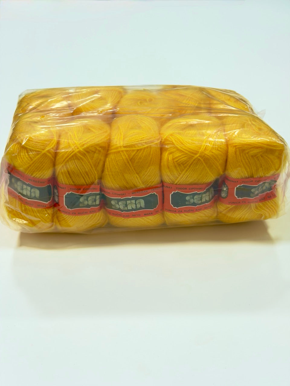 Makedonska Vunica za Pletenje Seka 20% Moher, 80% Poliakril 50g