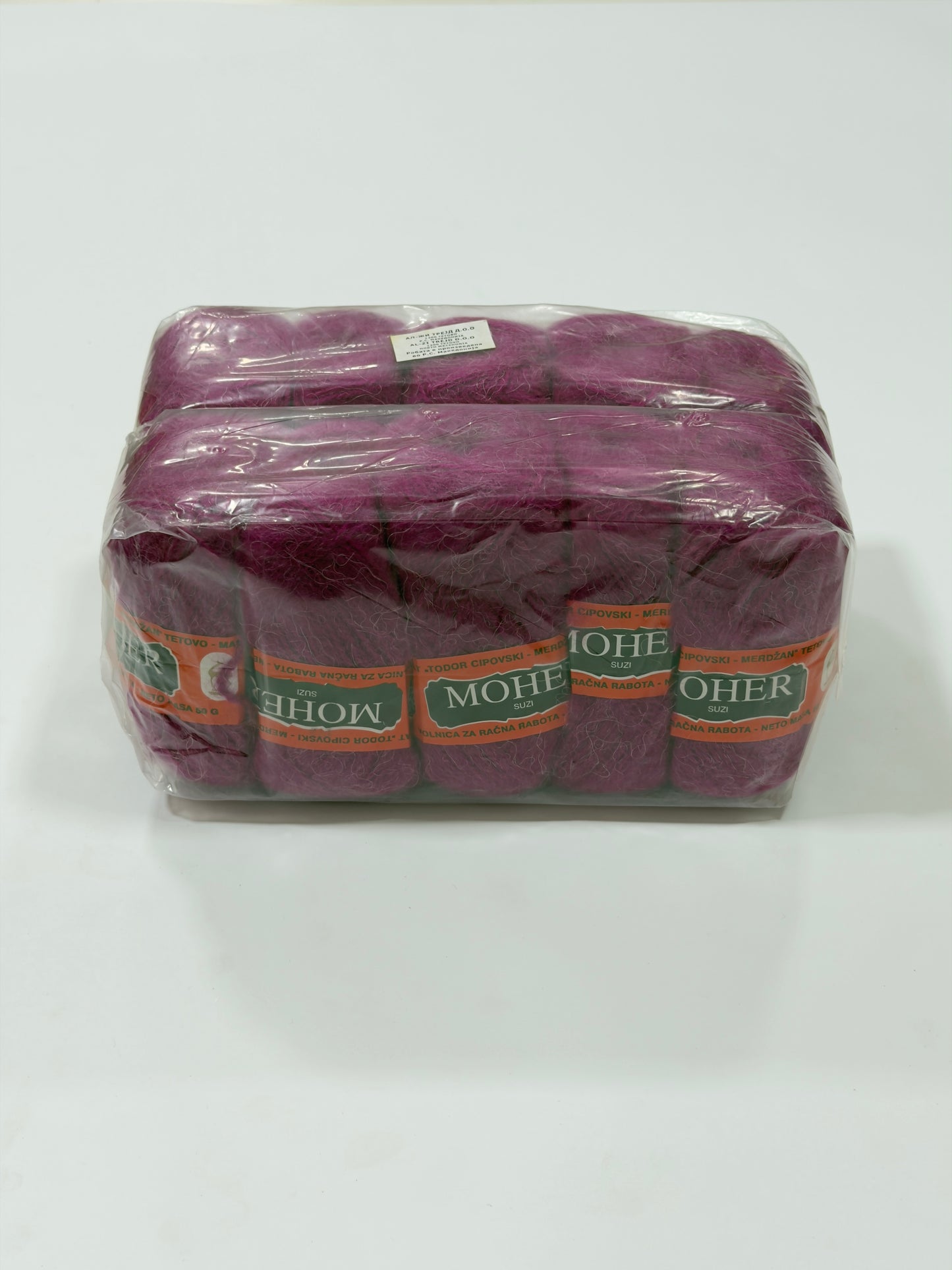 Makedonska Vunica za pletenje Moher Suzi 95% poliakril, 5% poliamid 50g